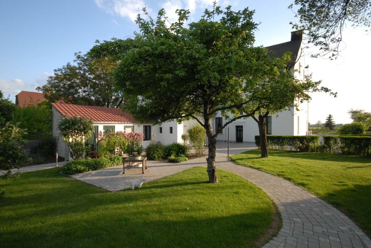 Landhotel Alte Toepferei Duisburg Exterior foto